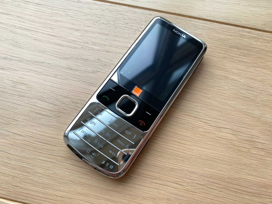Nokia 6700 Classic Chrome - НОВИЙ ! - 100% Оригінал ! vintage phone