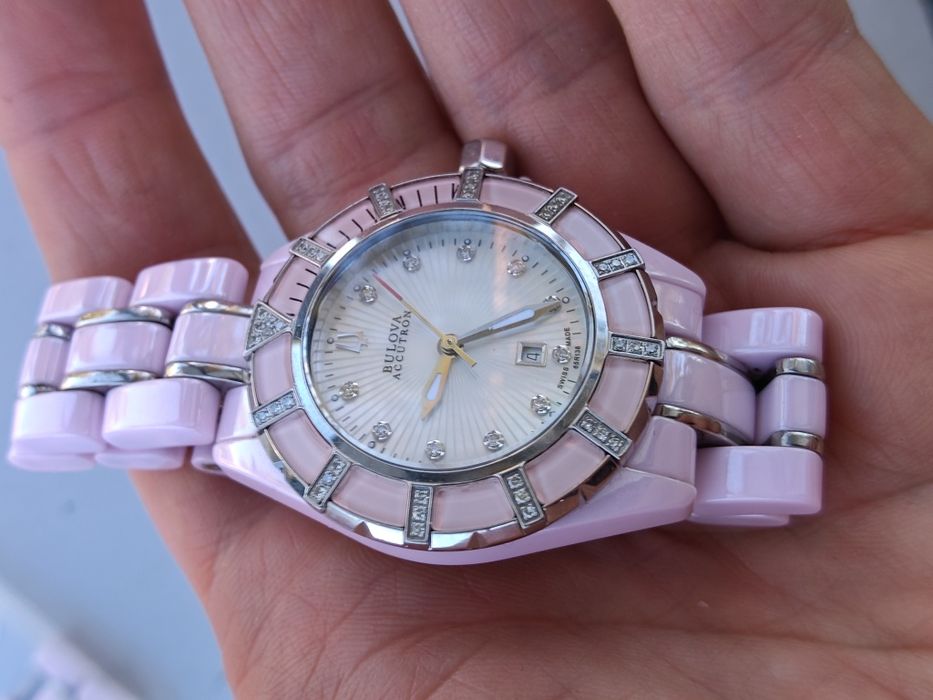 Часы  Bulova Acutron 28R14 Mirador Pink 50 Diamonds