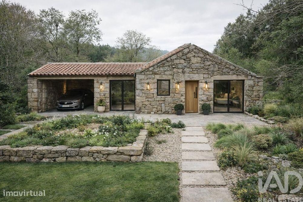 Casa rústica em Cambra e Carvalhal de Vermilhas de 3971 m2