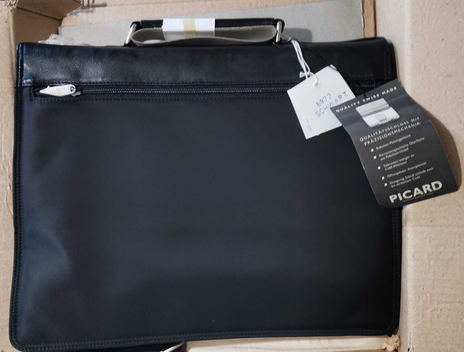 Pasta Executiva Picard City Jet Schwarz - NOVA a Estrear