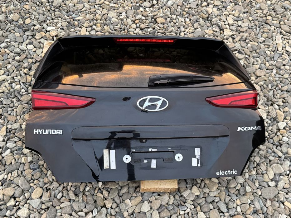 Кришка багажника Hyundai Kona Кляпа Ляда Двері  Хюндай Кона 2021-2023р. Electric