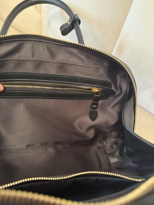 Сумка чорна шкіряна Miu Miu