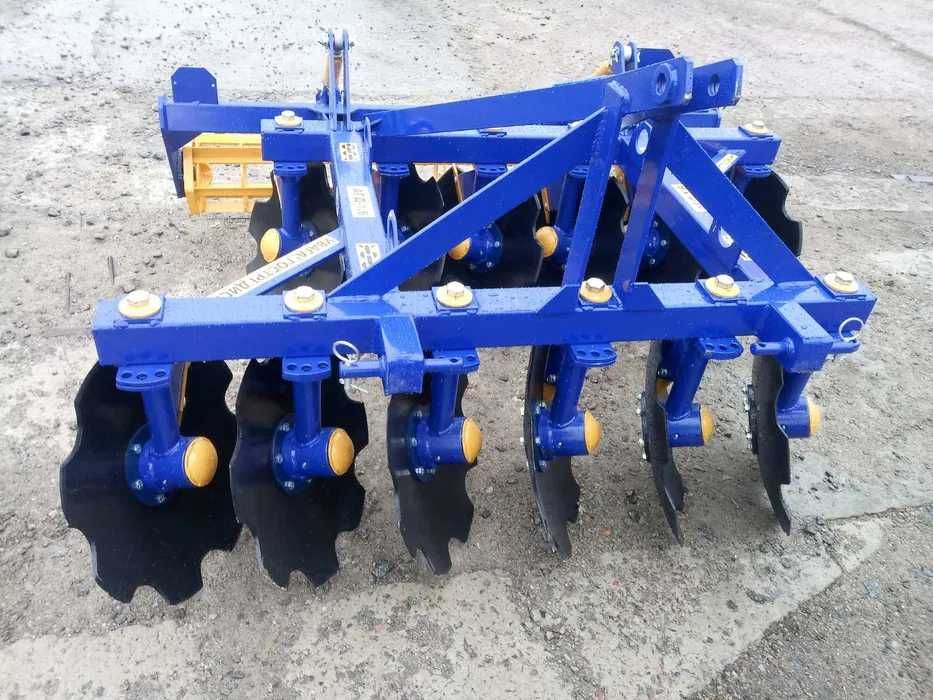 Навісна дискова борона АГД з регулюванням кута атаки