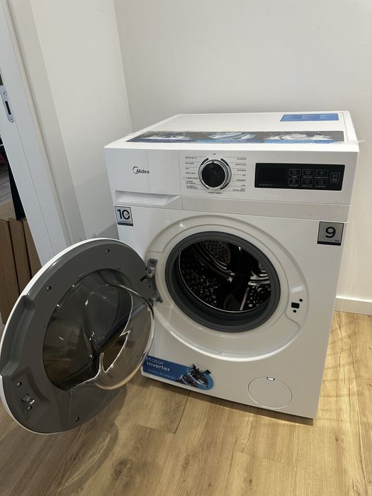 Maquina de lavar roupa 9KG