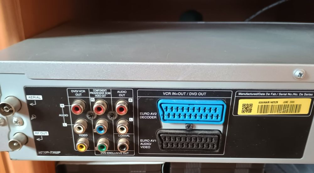 LG V180 combo 2w1 DVD + VHS recorder