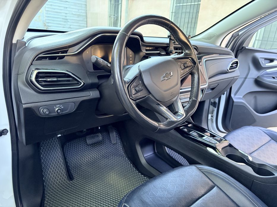 Chevrolet bolt EUV 2022 Шевролет болт EUV