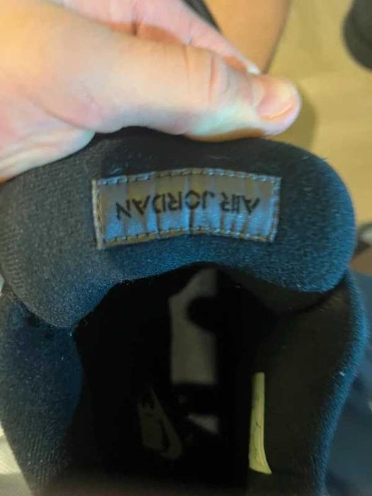 Air jordan 4 black cat