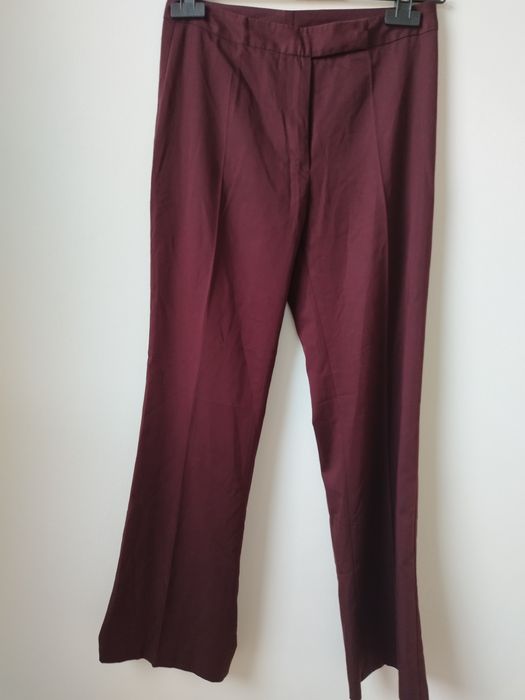 Eleganckie spodnie dzwony Benetton