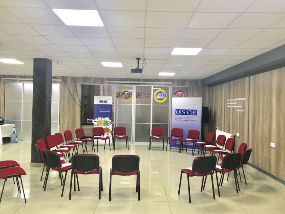 Коворкінг. Оренда конференц зал погодинно, помісячно! Центр, Чернівці