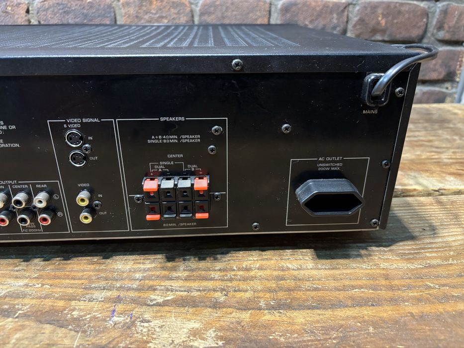 Procesor dźwięku Yamaha DSP E 580