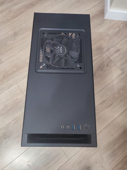Корпус системного блоку NZXT