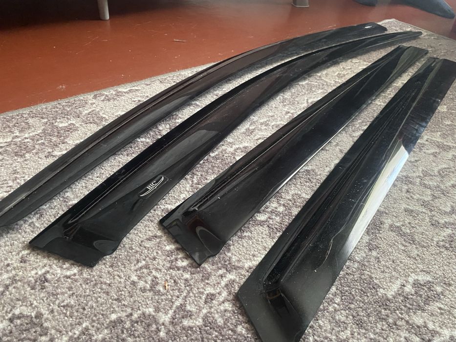 Вітровики skoda superb 2 універсал