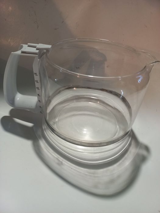 Кавомашина ,Bosch,глечик