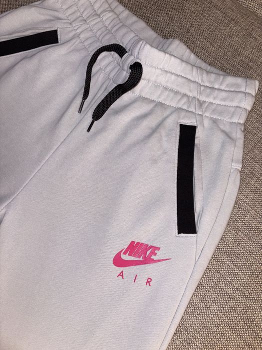 Дитячі штани Nike, спортивные штаны Nike на девочку