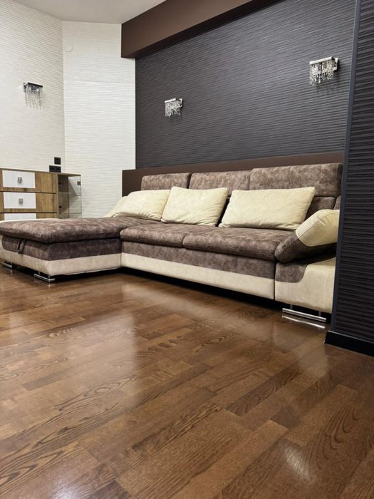 Продаж великої 3х кімнатної квартири