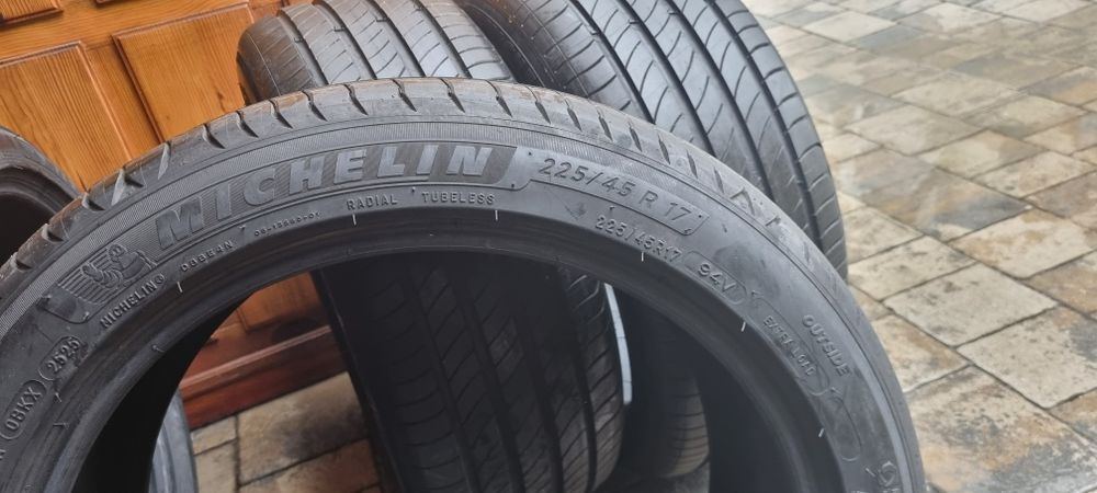 Opony letnie Michelin 225/45/17 94V