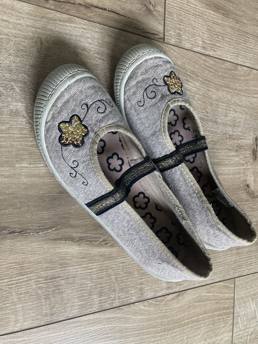 Kapcie/obuwie zmienne