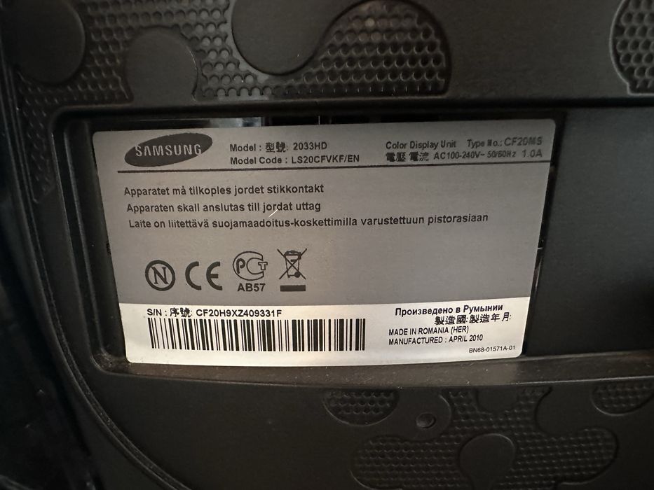 TV/Monitor Samsung 20” HDMI com comando