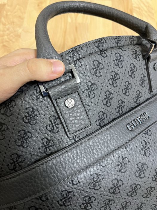 Guess HM6606 чоловіча сумка для ноутбука та паперів