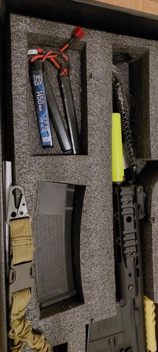 Kit Airsoft M4 Replica Airsoft Specna Arms