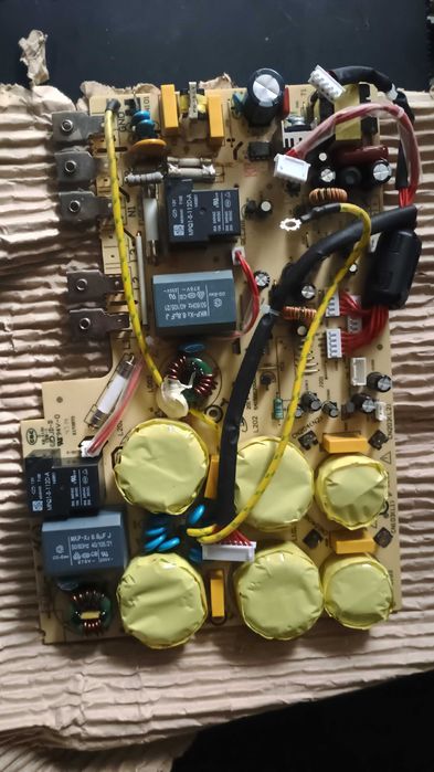 Kuchnia indukcyjna Amica na części