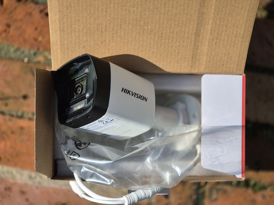 Kamera IP HikVision monitoring cctv  Hikvision DS-2CD1043G2-LIU