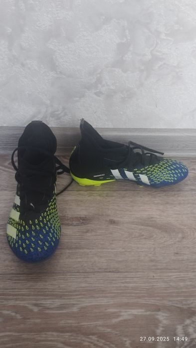 Бутси Adidas дитячі.