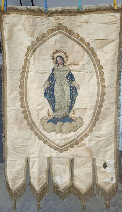 Bandeiras - estandartes de prossiçao