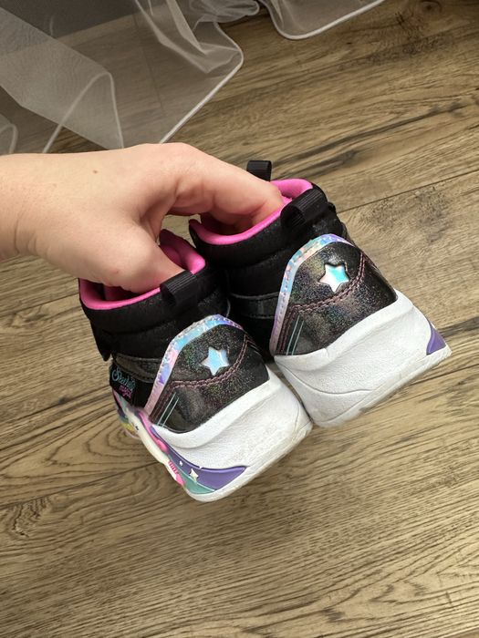 Дитячі демисезонні кросівки черевики  для дівчинки Skechers