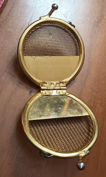 Винтажный кошелек для монет