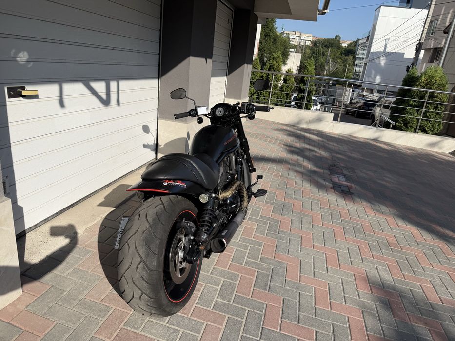 Harley-Davidson V-ROD