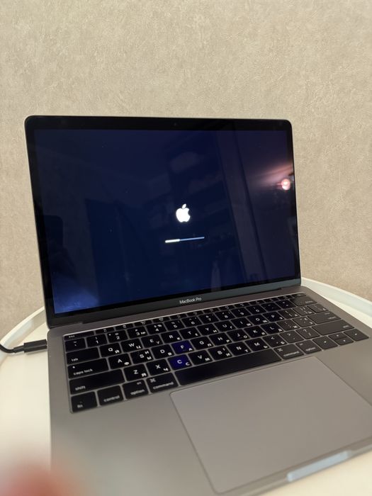 MacBook Pro A1708