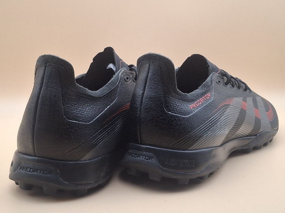 Бутси Adidas Predator League Turf Нові 41,5,42,43,44,45,46,47,5р.