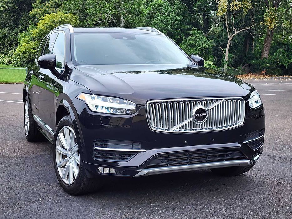 Volvo XC90      2015