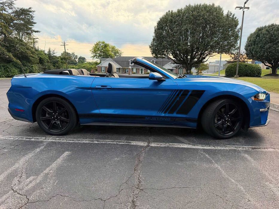 Ford Mustang EcoBoost Premium      2019