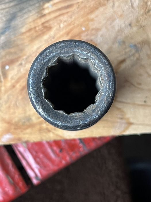 Головка ударну довга на 19