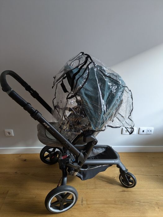 Carrinho Rider Jané com alcofa, ovo e carro de passeio