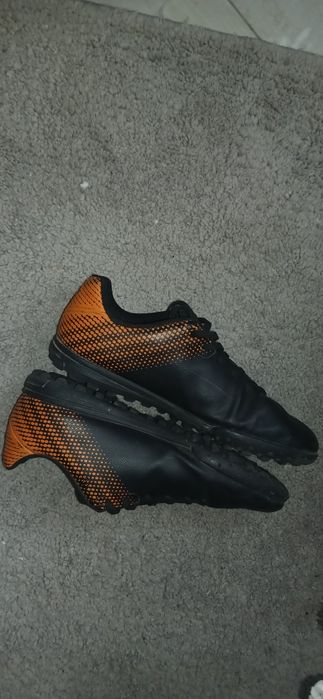 футбольные бутсы,оригинал demix б/у