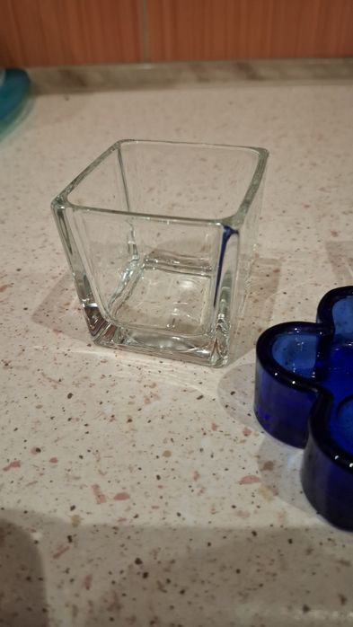 Świeczniki na tealight.