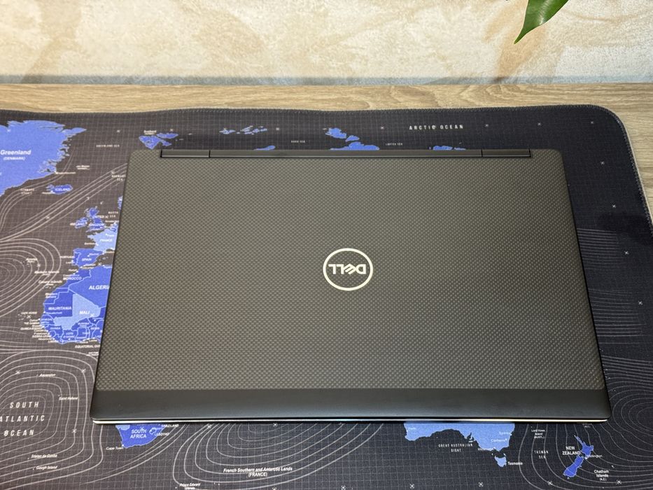 Ноутбук Dell Precision 7530 RAM 16 AMD Radeon Pro WX 4150