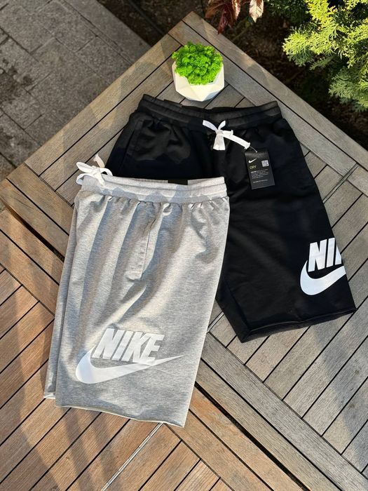 ЗНИЖКА‼️Шорти Nike Swoosh
