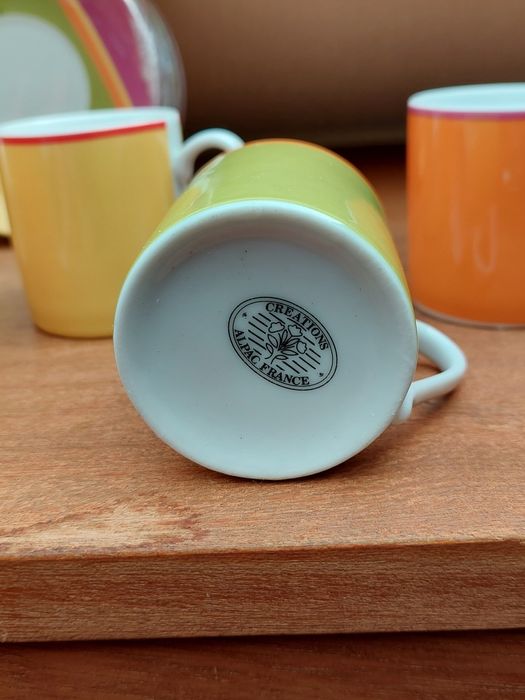 Serviço de café  a estrear