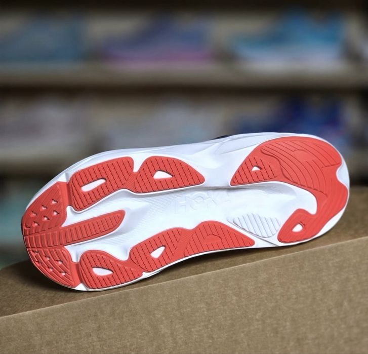 Hoka skyflow чоловічі кросівки