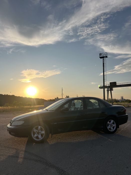 Opel Omega B V6 3.0