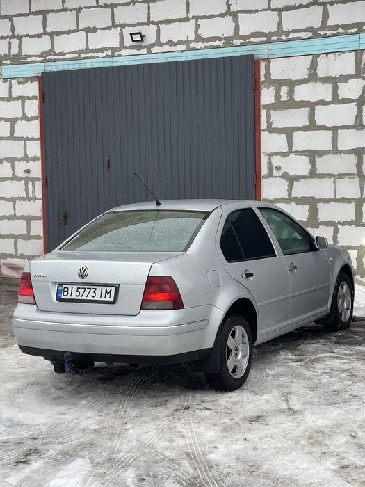 VW BORA 1.6 газ/бензин