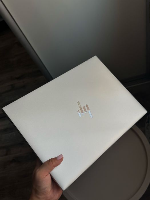 HP EliteBook G9 сенсорний екран та SIM 5G