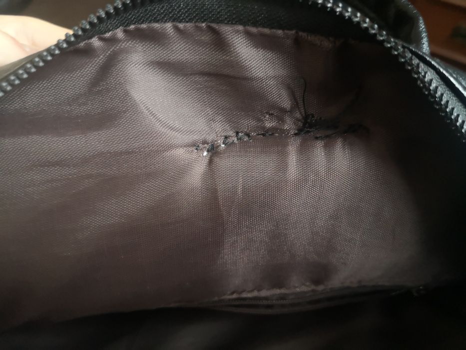 Czarny plecak miejski