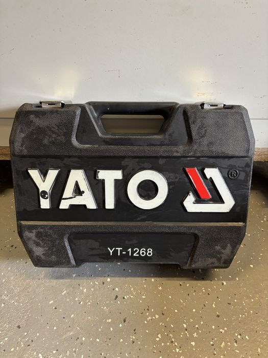Pusta walizka narzędziowa Yato YT-1268