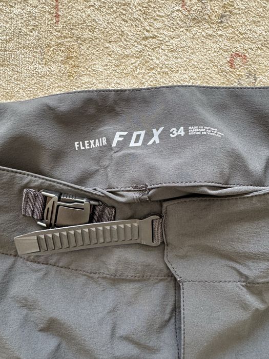 Calças MTB FOX Flexair – Tamanho 34
