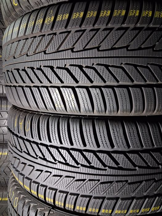 255/45 R20 Hankook Ion Isept SUV шини б/у зима ПАРА